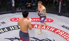 Быстрым финишем завершился поединок бойца из Узбекистана в Казахстане