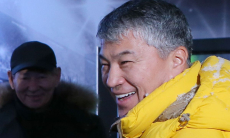 «Он сначала меня не узнал». Кайрат Боранбаев раскрыл подробности встречи с Хаби Алонсо