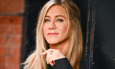 Дженнифер Энистон заявила, что только с возрастом стала уважать своё тело