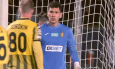 Пафосное рубилово в Алматы. Сейвы Темирлана Анарбекова подарили «Кайрату» первое очко в Лиге Чемпионов