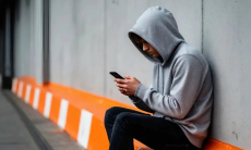 Полиция предупредила о новом виде мошенничества, нацеленном на детей и подростков