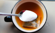 Сахар в больших количествах может вредить работе мозга