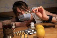 Почему нельзя пить антибиотики без назначения врача