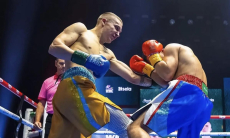 «Чемпион и мужик». Узбекистанский боксёр восхитил поступком после победы над непобеждённым обидчиком казахстанца