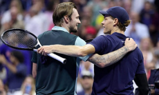 Александр Бублик сыграет с Янником Синнером на топовом турнире