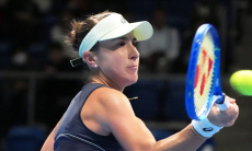 Камбэк 3:6, 7:5, 7:5 состоялся на турнире в Токио с участием Рыбакиной. Видео