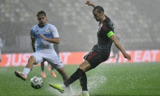 Сенсацией обернулся еврокубковый матч, который длился два дня