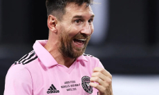 Месси обновил рекорд и получил престижную награду