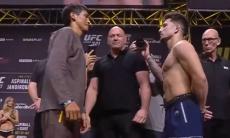 «Ситуация не из лучших». Эксперт сравнил навыки Азата Максума и Митча Рапосо перед их боем в UFC