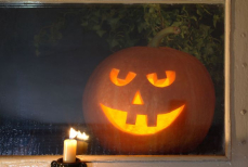 Ученые предупредили об опасных последствиях грима на Хэллоуин