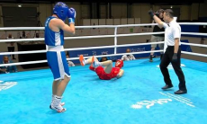 Видео боксерского боя Казахстан — Узбекистан с убойным нокдауном на Азиаде-2025