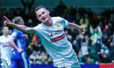 Британский клуб объявил о подписании Ислама Чеснокова. Подробности