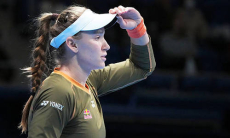 Елену Рыбакину раскритиковали после неожиданного решения