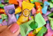 Эксперты предупредили об опасности популярных китайских конфет