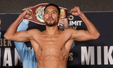 Официально объявлен бой Жанибека Алимханулы за три титула чемпиона мира