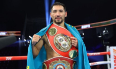 Жанибек Алимханулы «забрал» четыре пояса чемпиона мира