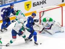 Фоторепортаж с матча КХЛ «Барыс» — «Салават Юлаев» 1:2