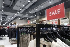 Психолог рассказала, как справиться с желанием совершать спонтанные покупки