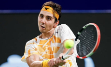 Сенсационным разгромом завершился матч казахстанского теннисиста