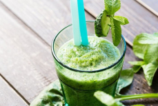 Врач развеял мифы о чистке печени