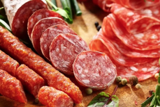 Эти продукты — самые опасные для мозга