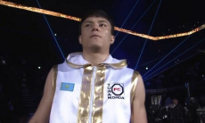 Казахстанский боец досрочной победой в первом раунде дебютировал в топовой лиге