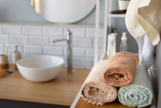 Этот предмет в ванной собирает больше бактерий, чем унитаз