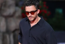 Самый обаятельный мужчина 2025 года — выбор журнала People