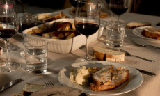 Какие опасные последствия позднего ужина