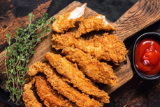 Как приготовить хрустящие куриные стрипсы как в ресторане