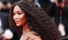 Наоми Кэмпбелл показала идеальную фигуру во время тренировки. Фото