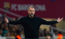 Главный тренер «Барселоны» объявил решение по своему будущему