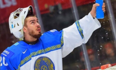 Голкипер сборной Казахстана мощно дебютировал в стартовом составе фарм-клуба «Питтсбург Пингвинз»