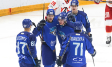 «Мы поговорили всей командой». В «Барысе» оценили важную победу и матч с лидером КХЛ