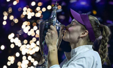 Официально названо место Елены Рыбакиной в мировом рейтинге после триумфа на Итоговом турнире WTA