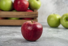 Как изменится организм после включения в рацион одного яблока в день