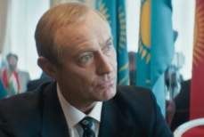 Вышел трейлер фильма «Волшебник из Кремля» с Джудом Лоу. Видео