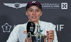 Елена Рыбакина обратилась к казахстанцам на фоне критики