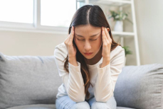 Назван самый опасный метод борьбы с головной болью