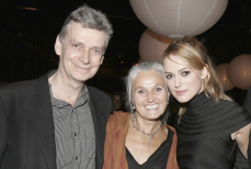 Кира Найтли заявила, что родители помогли ей в карьере