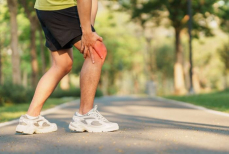 Назван простой способ избежать травм во время пробежки