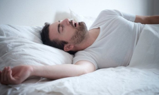 Храпящих людей предупредили об опасных последствиях этой проблемы