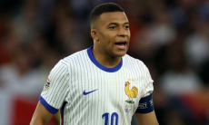 Килиан Мбаппе покинул сборную Франции