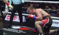 Звёздный узбекистанец нокаутировал экс-чемпиона WBA в главном бою вечера бокса. Видео