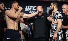 ИИ назвал точный исход боя Маддалена — Махачев за титул UFC