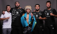 «Шавкат будет в углу у Асу». Эдуард Базров рассказал о подготовке Алмабаева к бою в UFC