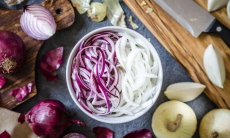 Девять причин есть лук каждый день