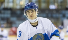 Казахстанский хоккеист продолжает феерить в европейском чемпионате 