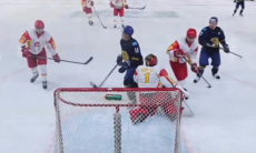 Казахстан разгромил Китай на чемпионате Азии по хоккею