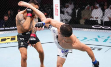Асу Алмабаев «взорвал» исторический турнир UFC. Вертуха + гильотина = шаговая доступность к поясу чемпиона